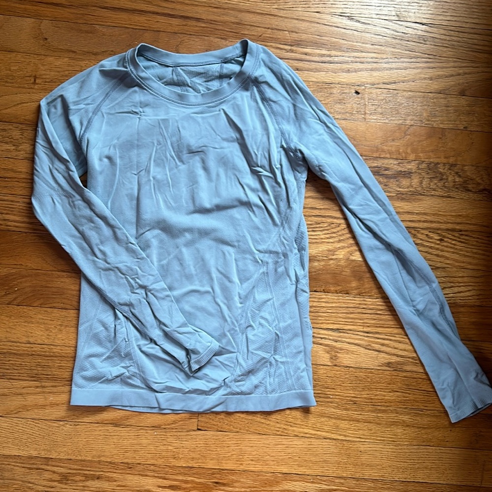 Blue athleta workout top